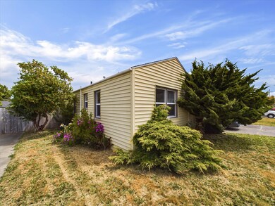 01-1715 16th Street Eureka-101