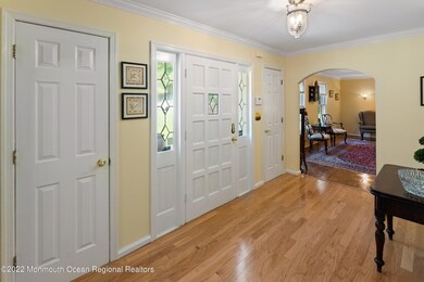 23-Foyer1b.