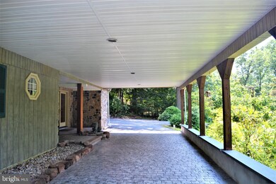 1873 Chestnut Hill Rd, Mohnton, PA 19540 - photo 5