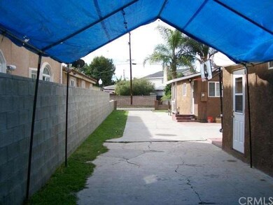 Another view of the driveway from the back of the 