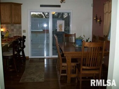 2713 Sycamore Terrace, Bettendorf, IA 52722 - photo 5