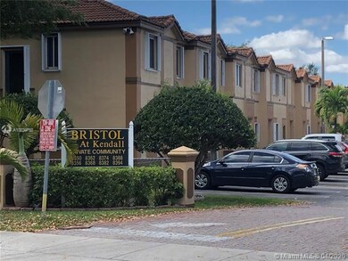 8388 SW 152nd Ave unit 255, Miami, FL 33193 - photo 2