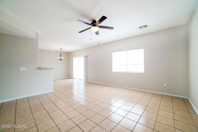 003-photo-living-room-11430455