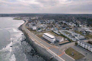 333 Long Sands Rd unit 6, York, ME 03909 - photo 3