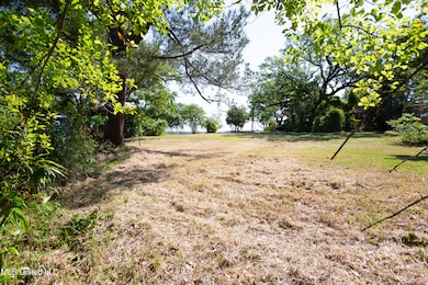1305 Cove Ave, Ocean Springs, MS 39564 - photo 2