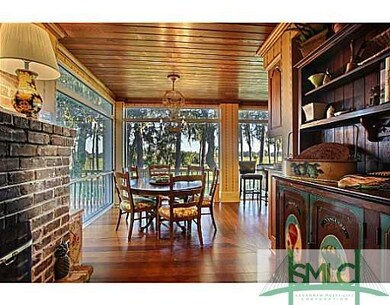Breakfast Area.