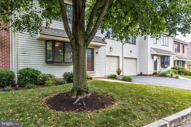 14 Foster Ln unit R14, Downingtown, PA 19335 - photo 2