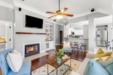 305 Pear Tree Cir-4