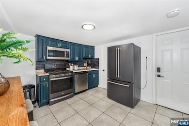 7 Calumet St, Newark, NJ 07105 - photo 2
