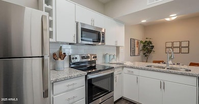 777 W Chandler Blvd unit 2-1, Chandler, AZ 85225 - photo 4