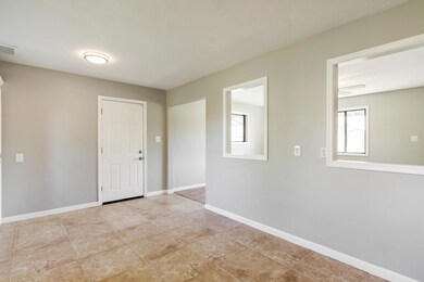 2416 N Foote Dr-0488