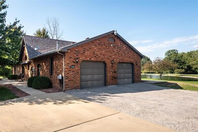 901 Niebruegge Ln, Freeburg, IL 62243 - photo 4