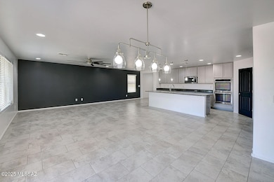 07_Full Living Area