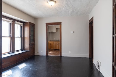 1738 Coit Rd, Cleveland, OH 44110 - photo 6