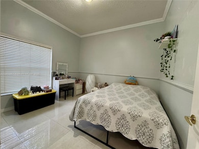 16137 Emerald Cove Rd, Weston, FL 33331 - photo 7