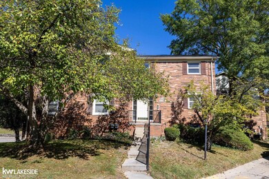6322 Pepper Hill St unit 62, West Bloomfield, MI 48322 - photo 4