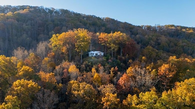 1330 W Lowery Ln, Franklin, NC 28734 - photo 2