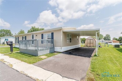 1303 Chateau Cir, Findlay, OH 45840 - photo 3