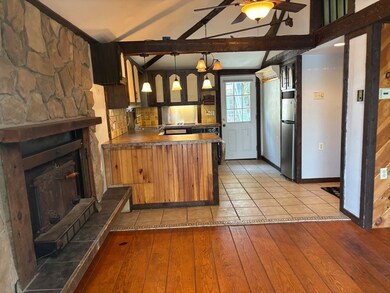 570 Eastside Rd, Wrentham, MA 02093 - photo 7