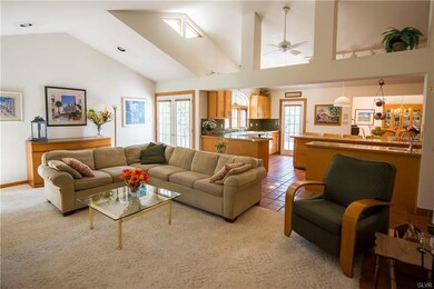 726 Furnace St, Emmaus, PA 18049 - photo 3