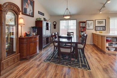 2144 NW Jackpine Ct, Redmond, OR 97756 - photo 5