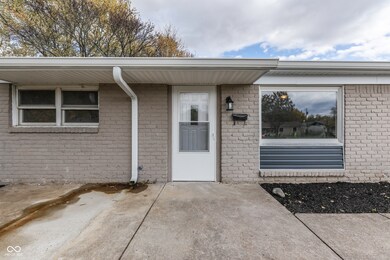 837 Westview Dr, Whiteland, IN 46184 - photo 5