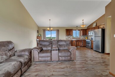 1664 34th St NE, Sauk Rapids, MN 56379 - photo 4