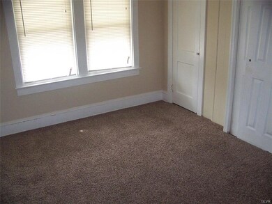 2407 Forest St, Easton, PA 18042 - photo 6