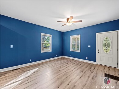 463 State St, Commerce, GA 30529 - photo 5