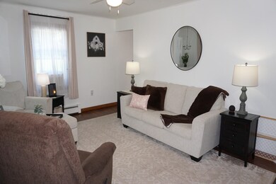 78 Stratton Rd, Rutland, VT 05701 - photo 2