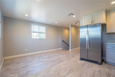 2123 West Blvd unit 1/2, Los Angeles, CA 90016 - photo 3