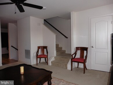38 Lieutenant Ct, Bunker Hill, WV 25413 - photo 3