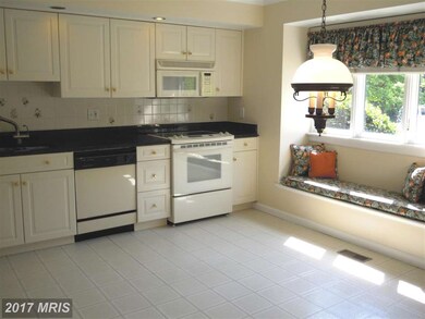 309 Five Farms Ln, Lutherville Timonium, MD 21093 - photo 4