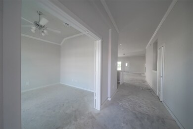 417 Chardonnay Dr, Alvin, TX 77511 - photo 3