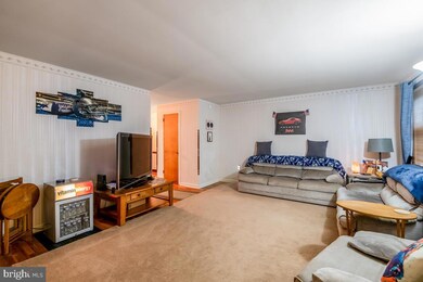 324 Playground Dr, Reading, PA 19611 - photo 3