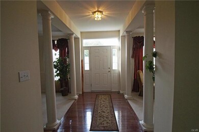 7376 Iron Dr, Macungie, PA 18062 - photo 2