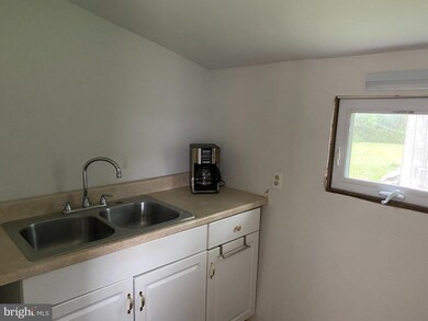 3313 Marsh Rd, Ewell, MD 21824 - photo 7