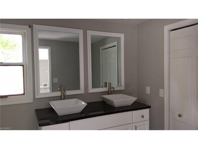 Large, Glamour en-suite Master Bath has contempora