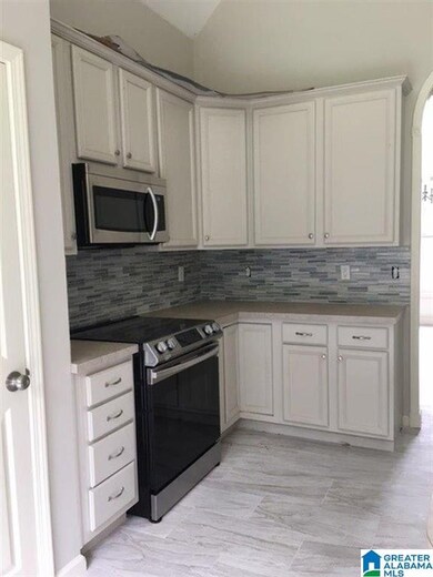 118 Hermitage Ln, Calera, AL 35040 - photo 3