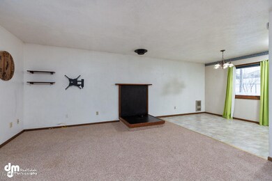 Living Room_MAX-64465-SMALL