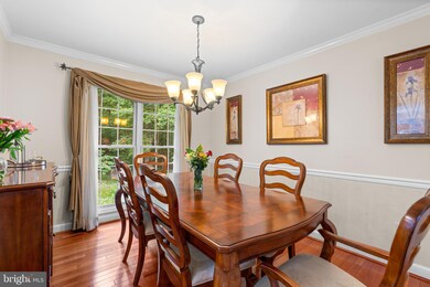 9324 Woodsedge Ct, Laurel, MD 20723 - photo 5