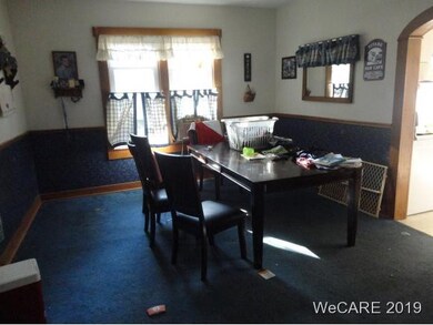 124 W Highland Ave, Ada, OH 45810 - photo 4