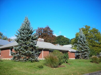 14 Chelton Ave, Troy, NY 12180 - photo 3