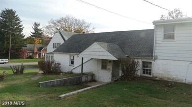 306 N Franklin St, Waynesboro, PA 17268 - photo 7