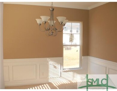 Dining Room. LOTS OF TRIM!