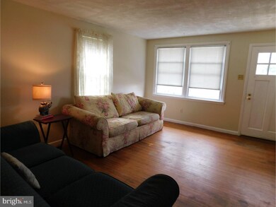 1001 Maple Ave, Glenolden, PA 19036 - photo 5