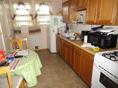 328 Western Ave, Albany, NY 12203 - photo 6