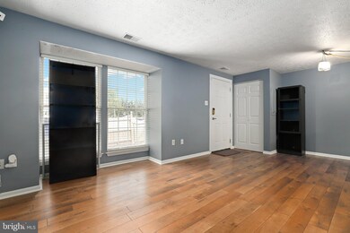 552 Cascade Way, Frederick, MD 21703 - photo 3