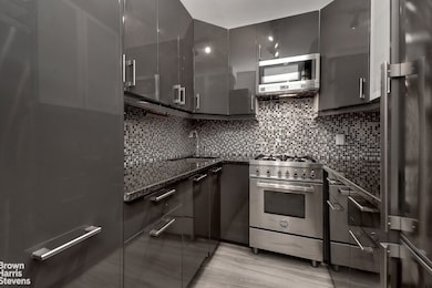 209 W 118th St unit 3F, New York, NY 10026 - photo 5
