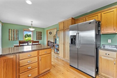 2766 Sunflower Dr, Fitchburg, WI 53711 - photo 7